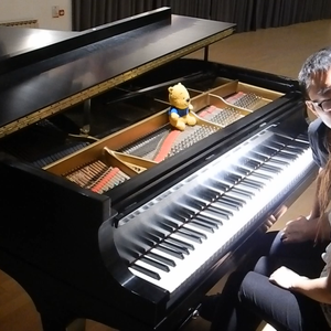 欧美爱爱喷奶视频
